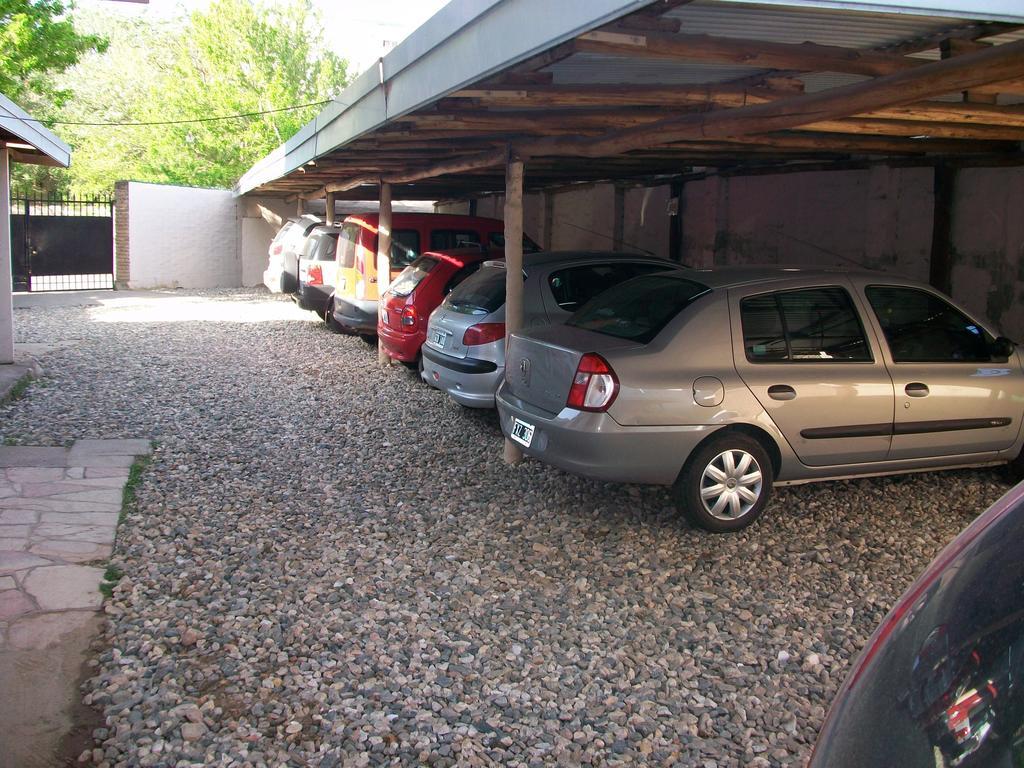 Hotel Arenales Villa Carlos Paz Exteriör bild